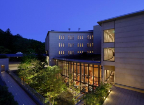 Отель Hyatt Regency Hakone Resort and Spa  Хаконе